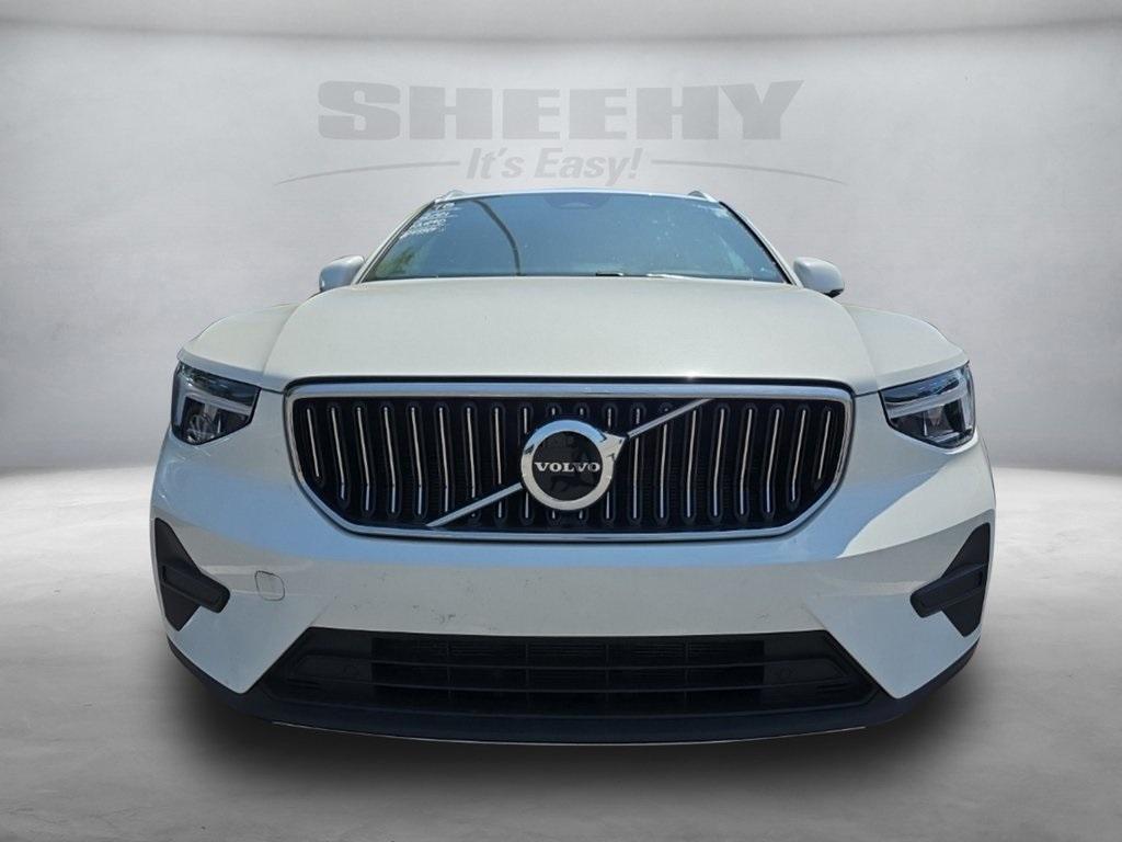 used 2025 Volvo XC40 car, priced at $33,770