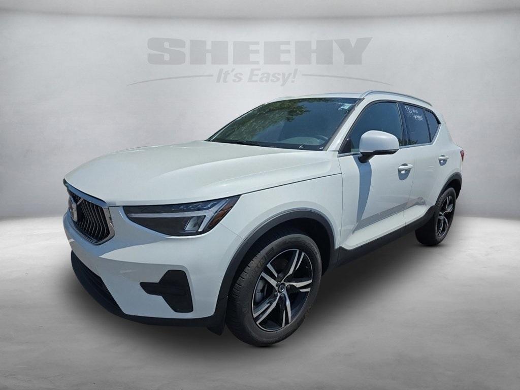 used 2025 Volvo XC40 car, priced at $33,770