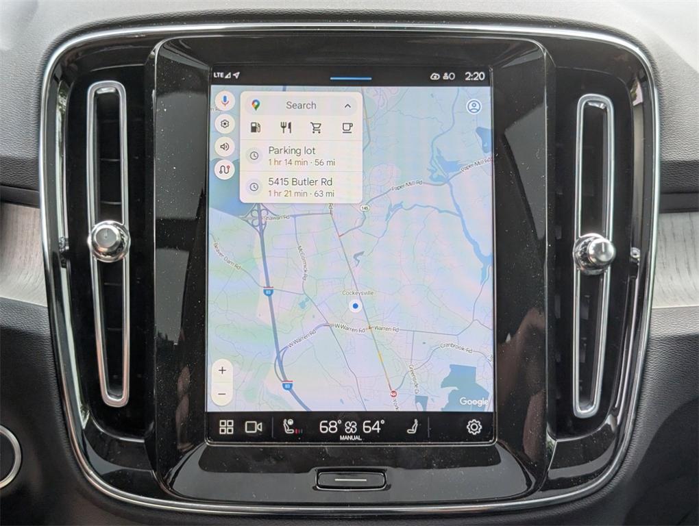 new 2025 Volvo XC40 car, priced at $35,035