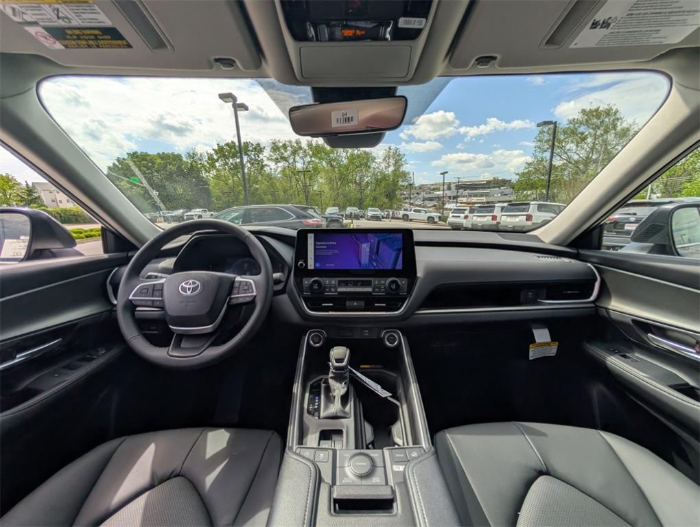 new 2025 Toyota Grand Highlander car, priced at $46,680