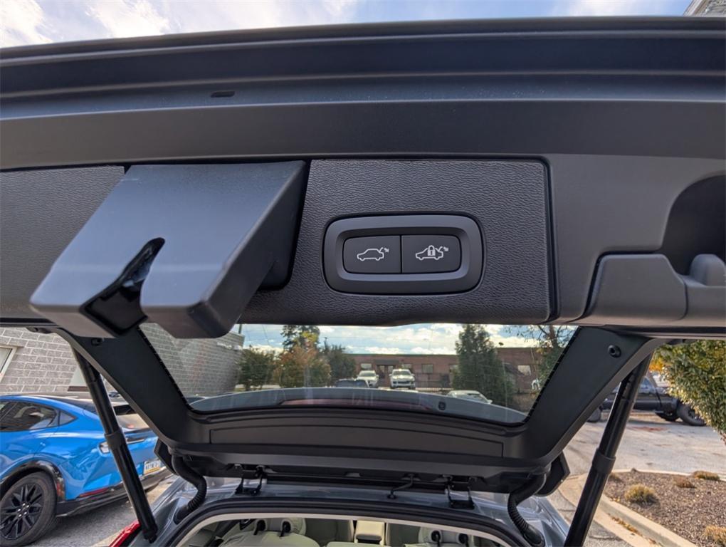 new 2026 Volvo XC60 car