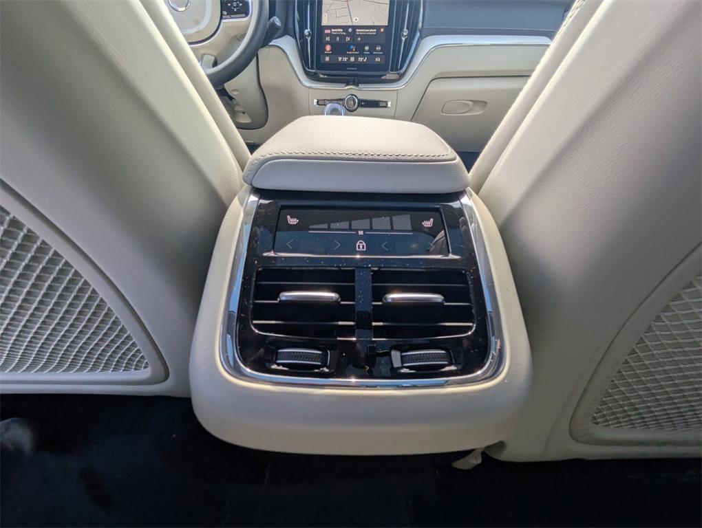 new 2026 Volvo XC60 car