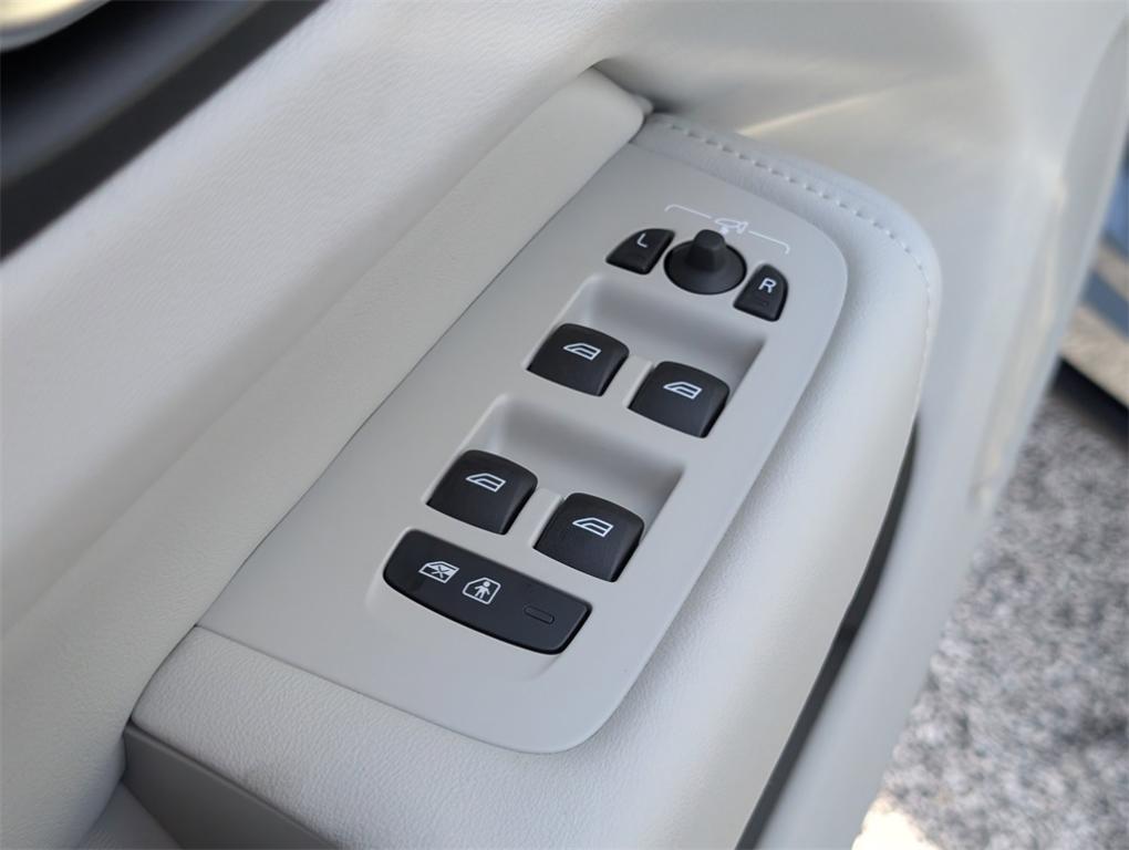 new 2026 Volvo XC60 car