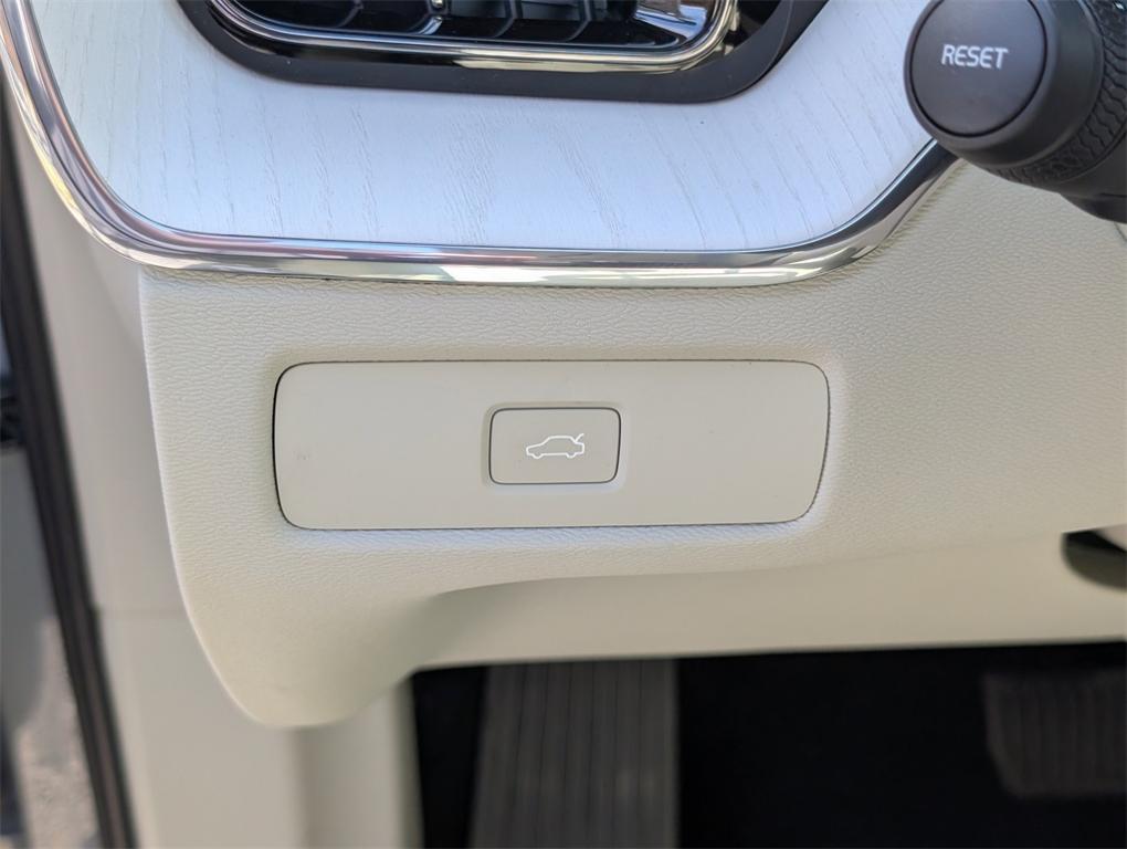 new 2026 Volvo XC60 car