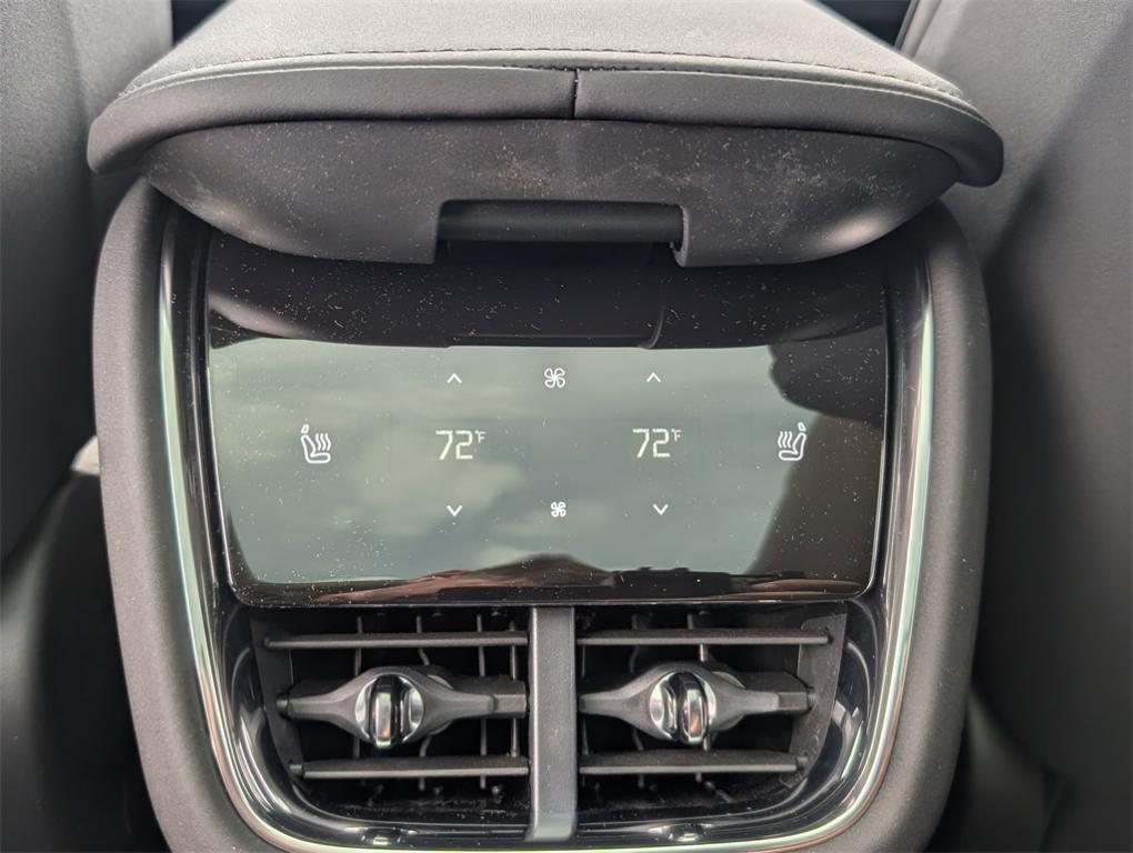 new 2025 Volvo EX90 car, priced at $81,640