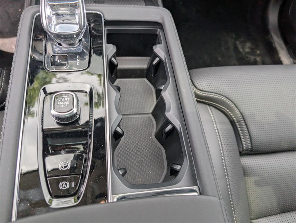 new 2025 Volvo XC90 Plug-In Hybrid car, priced at $76,405