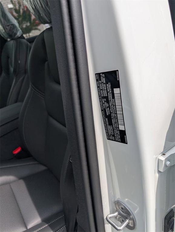 new 2025 Volvo XC90 Plug-In Hybrid car, priced at $76,405