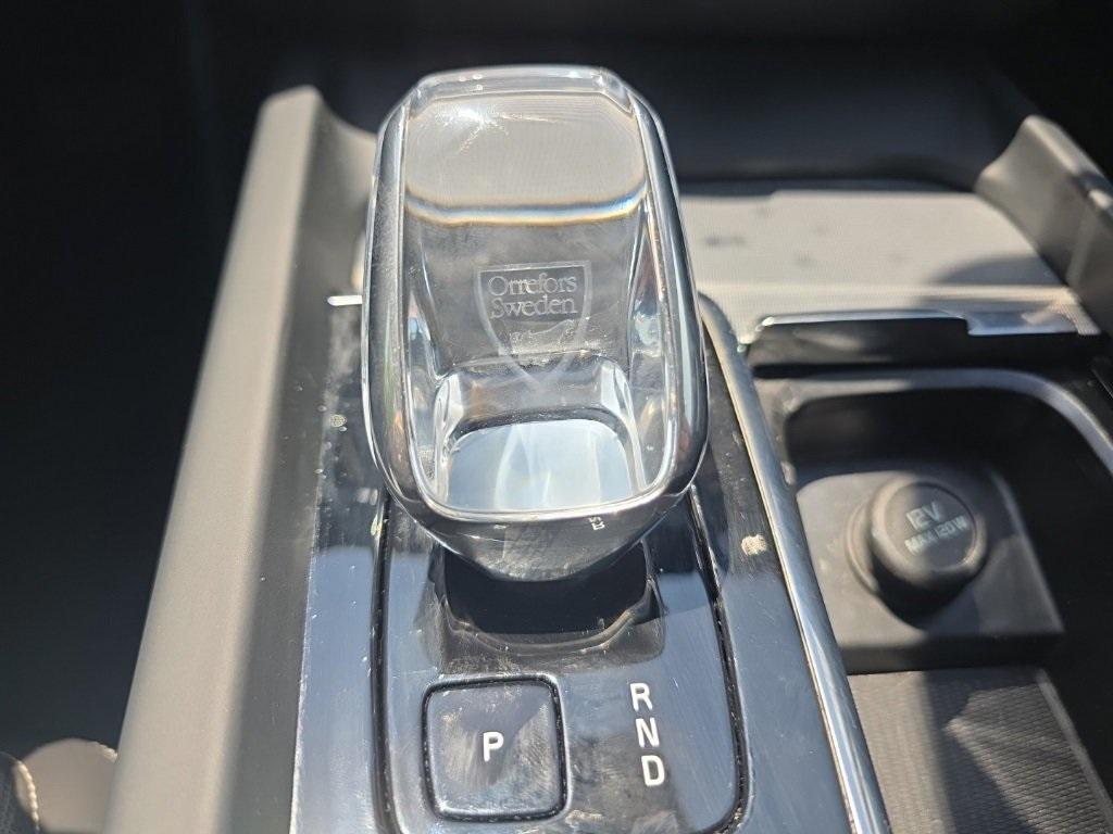 used 2024 Volvo S60 car, priced at $33,370