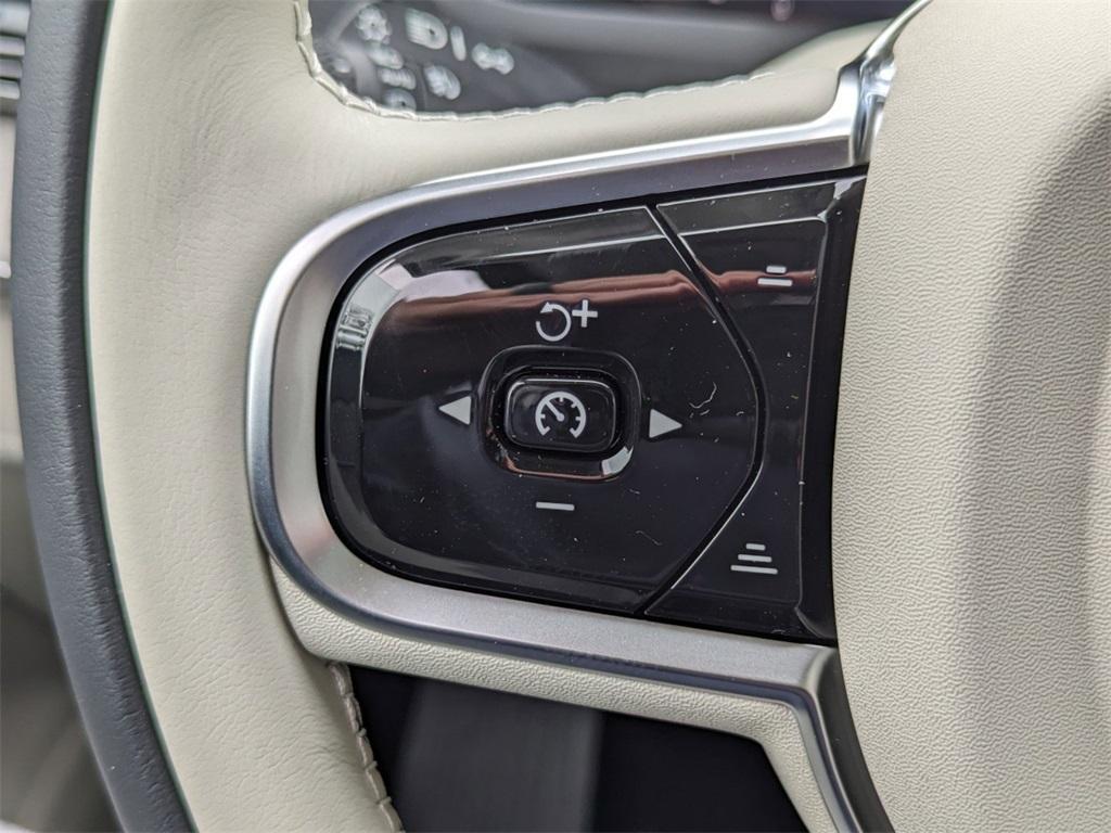 new 2025 Volvo XC90 Plug-In Hybrid car, priced at $74,395