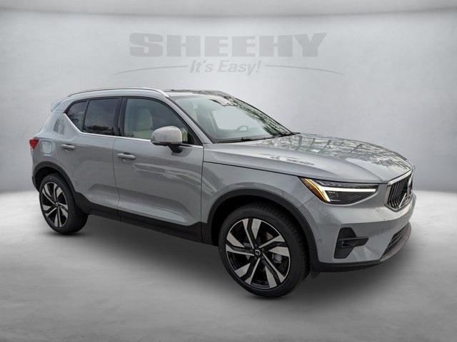 new 2025 Volvo XC40 car, priced at $48,790