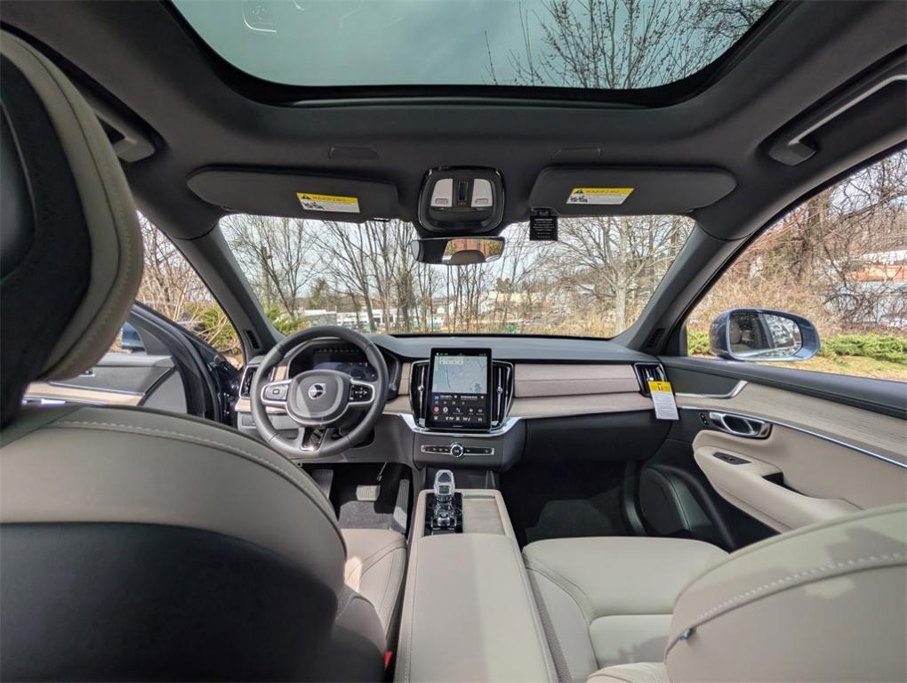 new 2025 Volvo XC90 car, priced at $63,895