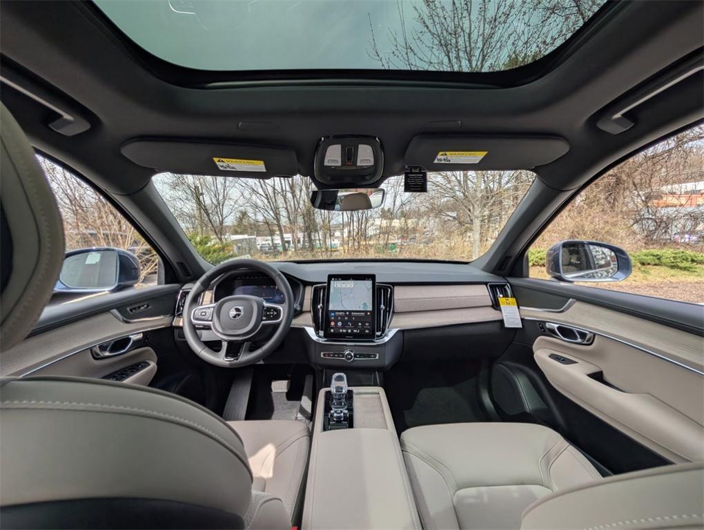 new 2025 Volvo XC90 car, priced at $63,895