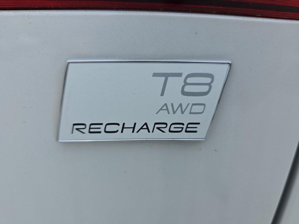 used 2024 Volvo XC60 Recharge Plug-In Hybrid car, priced at $48,470