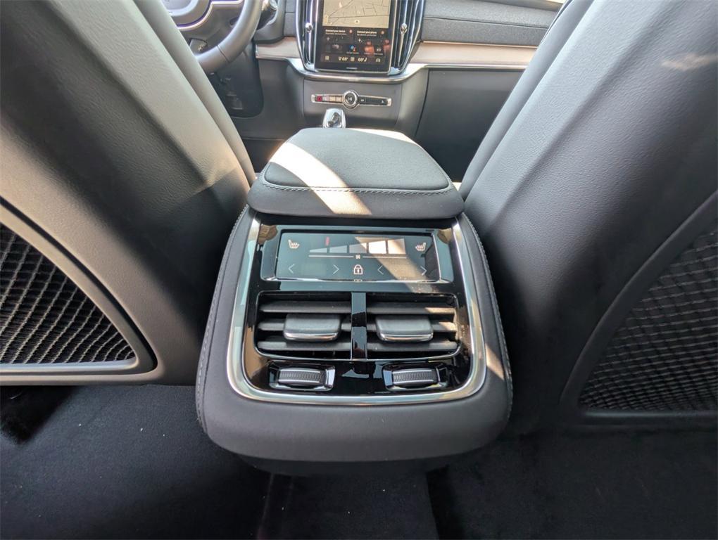 new 2026 Volvo XC90 car