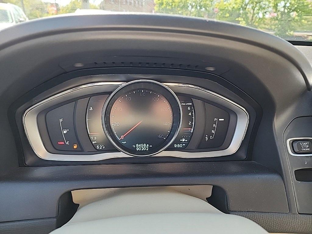 used 2016 Volvo XC60 car, priced at $13,298