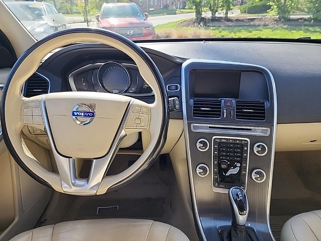 used 2016 Volvo XC60 car, priced at $13,298
