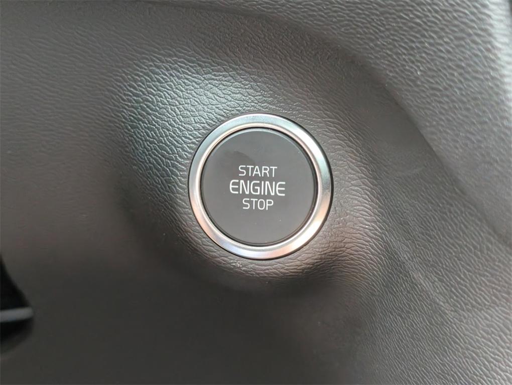 new 2026 Volvo XC40 car