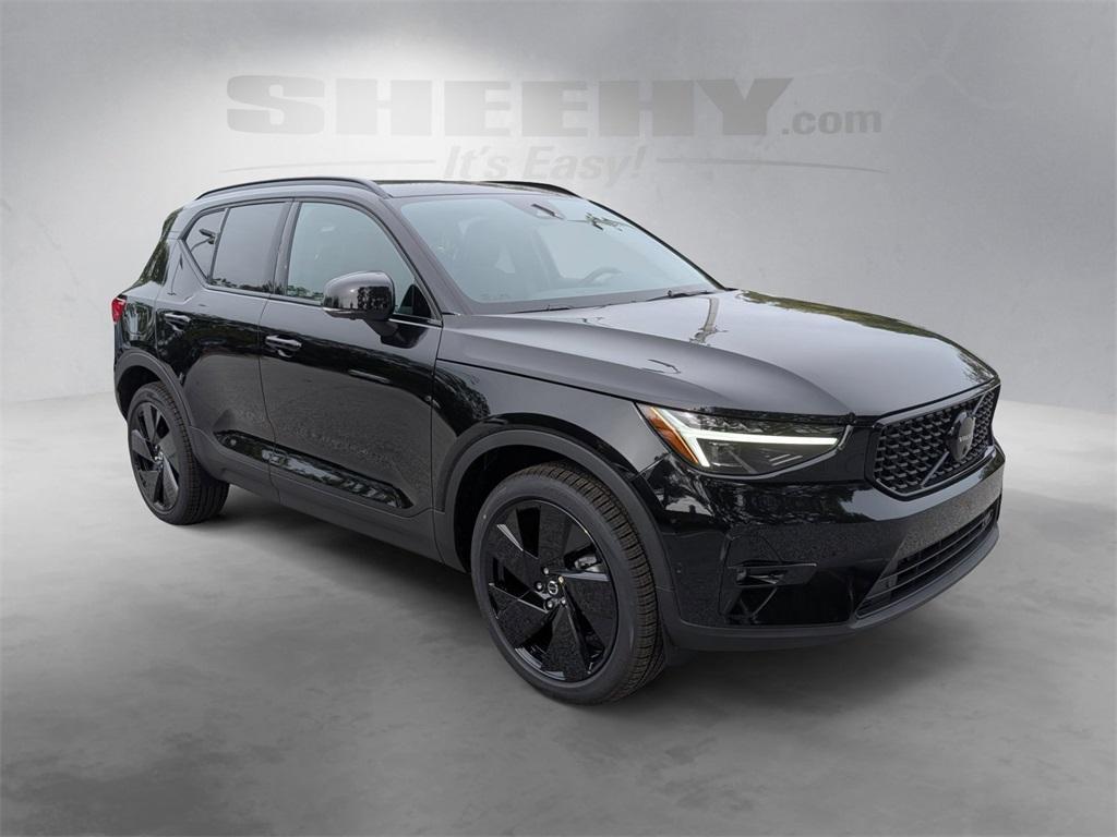 new 2026 Volvo XC40 car