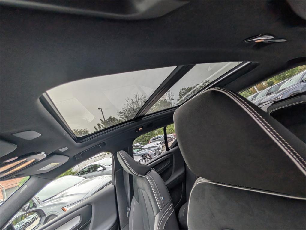 new 2026 Volvo XC40 car