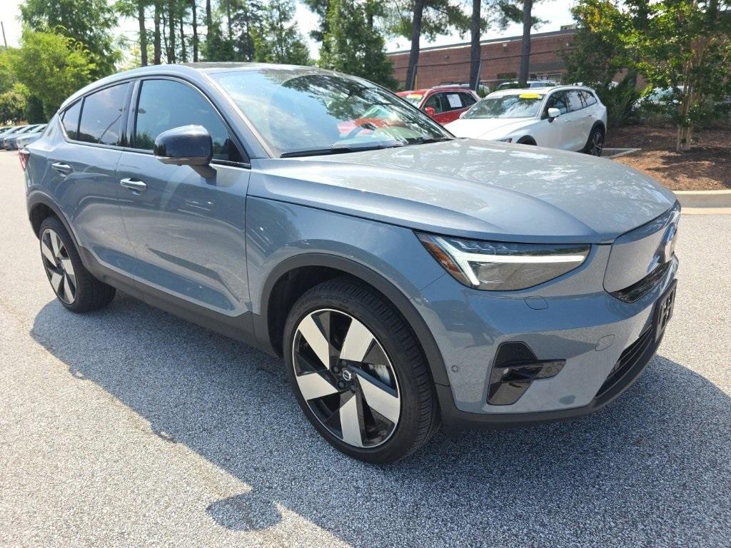 used 2023 Volvo C40 Recharge Pure Electric car, priced at $33,270