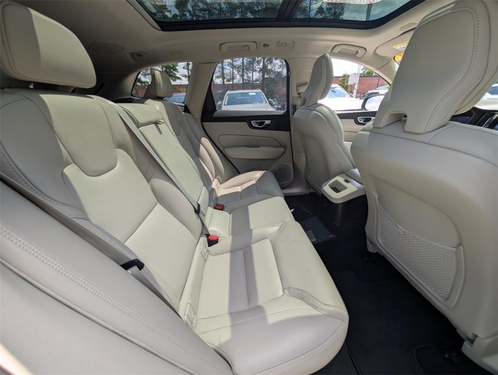 new 2025 Volvo XC60 Plug-In Hybrid car, priced at $69,895