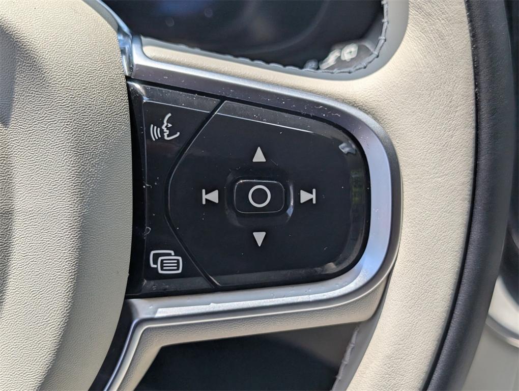 new 2025 Volvo XC60 Plug-In Hybrid car, priced at $69,895