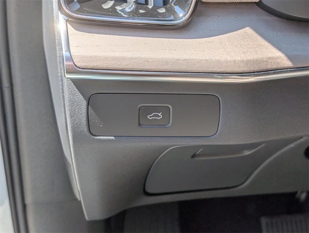 new 2026 Volvo XC90 car