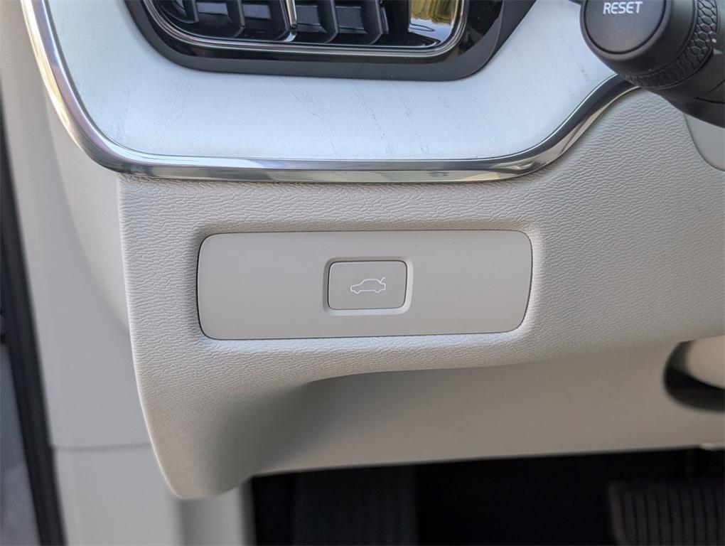 new 2026 Volvo XC60 car