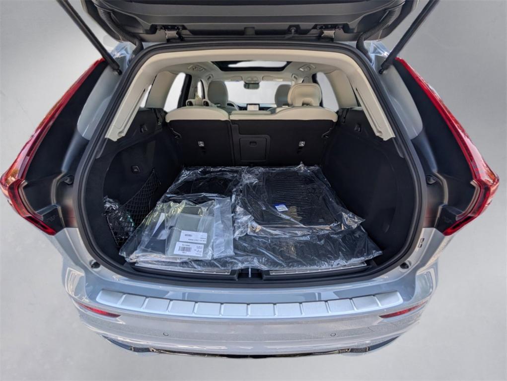 new 2026 Volvo XC60 car