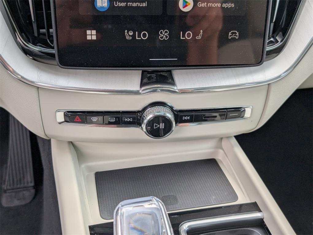 new 2026 Volvo XC60 Plug-In Hybrid car