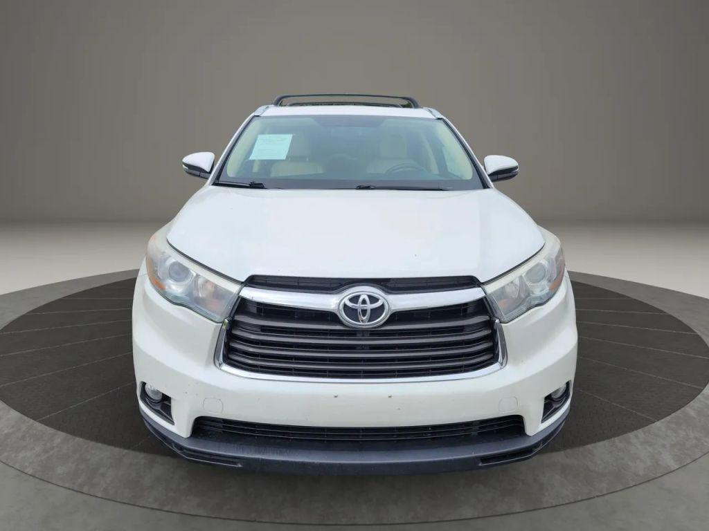 used 2016 Toyota Highlander car, priced at $18,450