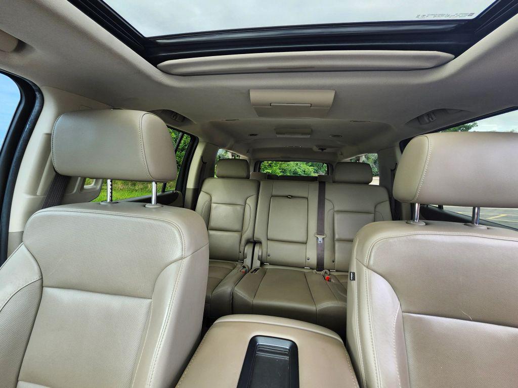 used 2019 GMC Yukon XL car, priced at $27,450