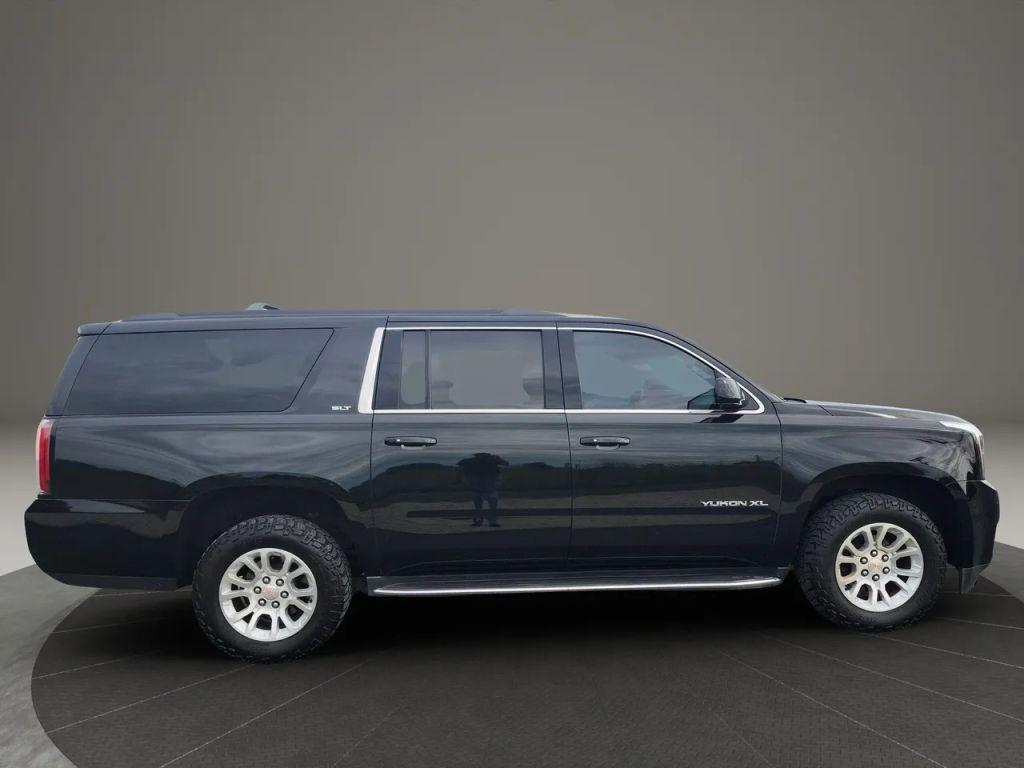 used 2019 GMC Yukon XL car, priced at $27,450