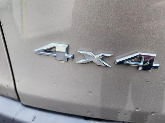 used 2017 Jeep Cherokee car, priced at $11,450