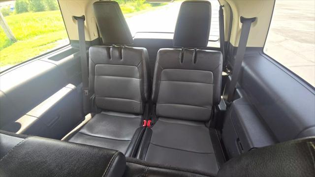 used 2014 Ford Flex car, priced at $5,950