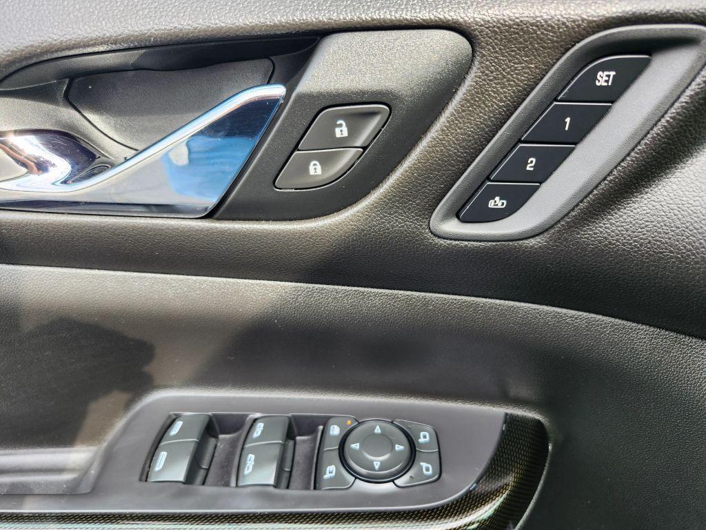 used 2022 GMC Acadia car, priced at $24,950