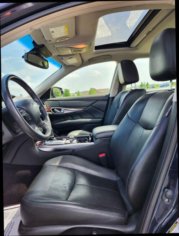 used 2015 INFINITI Q70L car, priced at $14,450