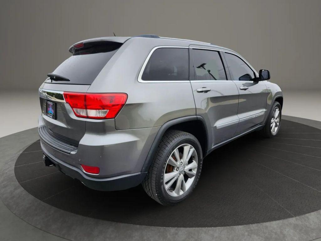 used 2013 Jeep Grand Cherokee car, priced at $11,500