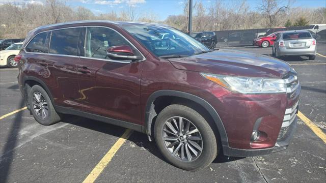 used 2019 Toyota Highlander car, priced at $26,750