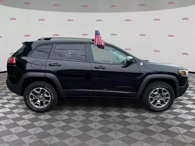 used 2020 Jeep Cherokee car