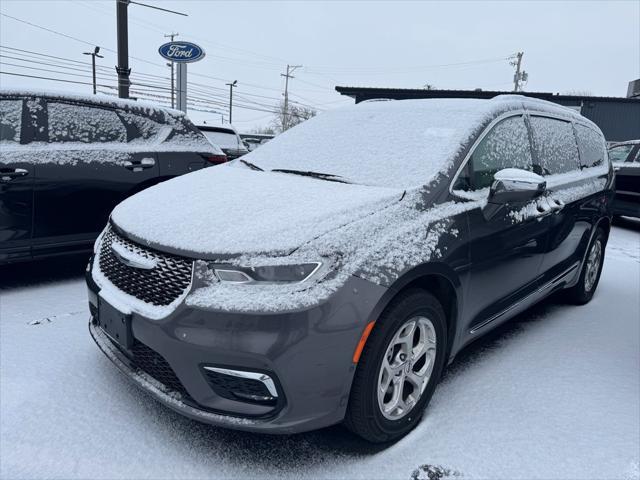 used 2021 Chrysler Pacifica car, priced at $30,186