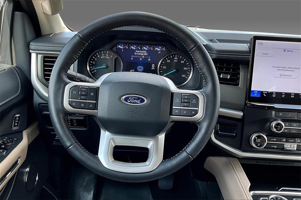 used 2024 Ford Expedition car, priced at $47,730