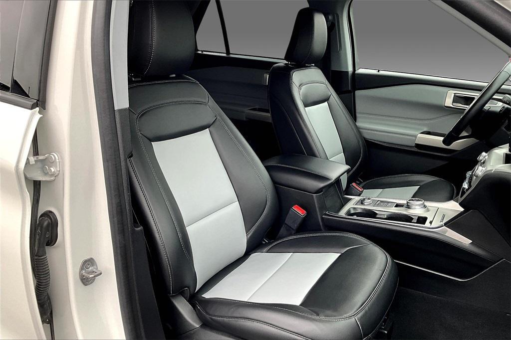 used 2022 Ford Explorer car, priced at $27,339