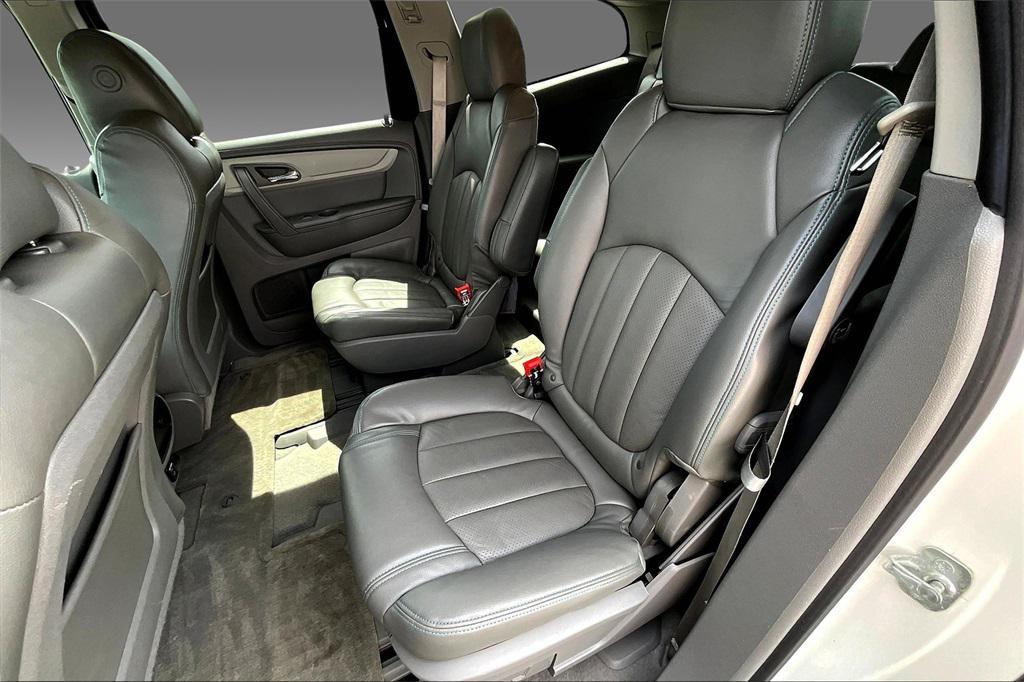 used 2015 Chevrolet Traverse car, priced at $7,894