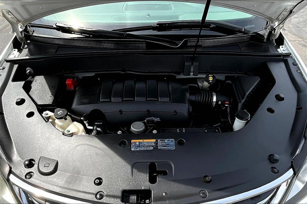 used 2015 Chevrolet Traverse car, priced at $7,894