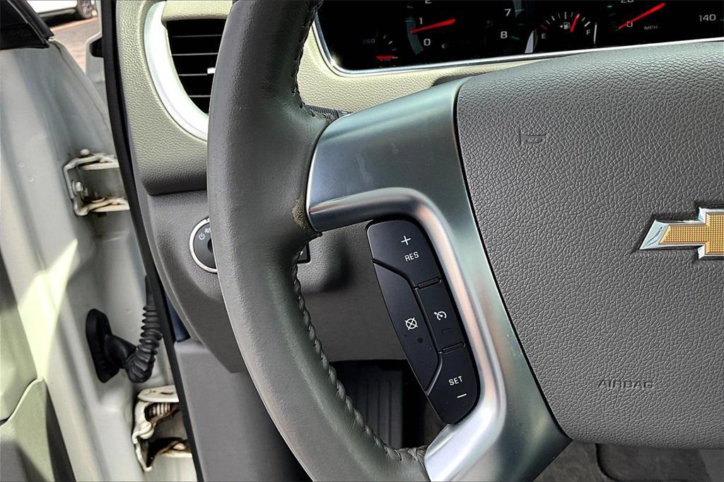 used 2015 Chevrolet Traverse car, priced at $7,894