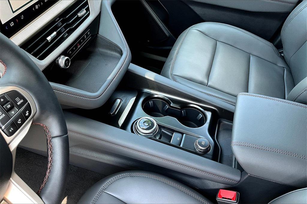 new 2025 Ford Explorer car, priced at $45,630