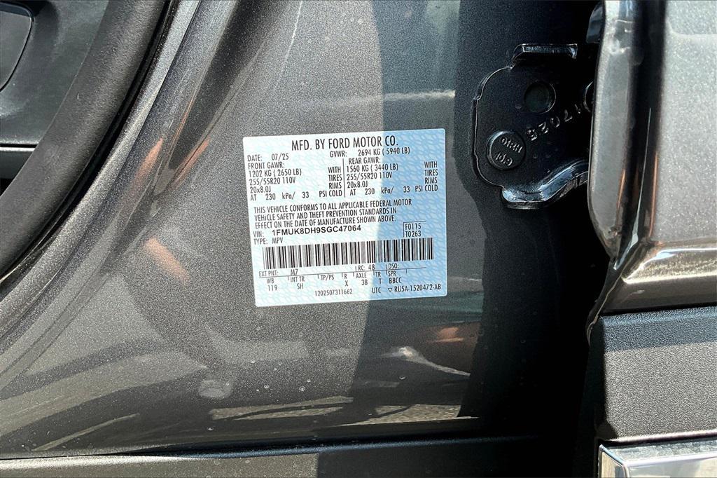 new 2025 Ford Explorer car, priced at $45,630