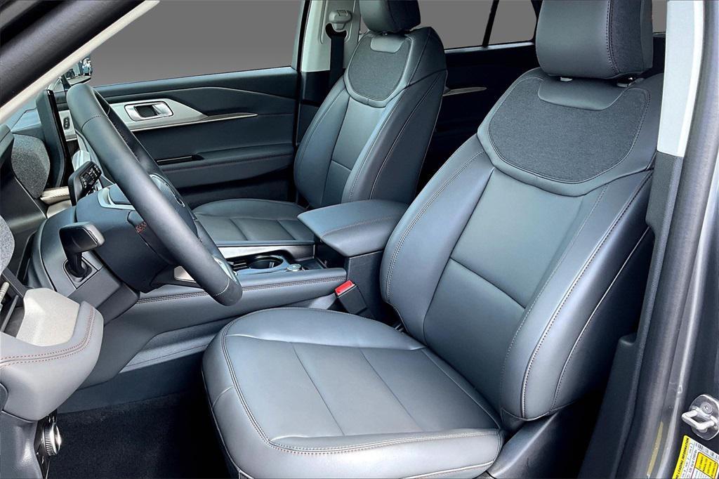 new 2025 Ford Explorer car, priced at $45,630