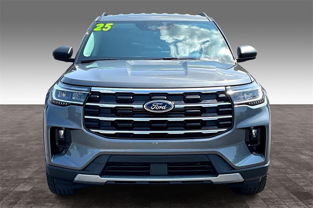 new 2025 Ford Explorer car, priced at $45,630
